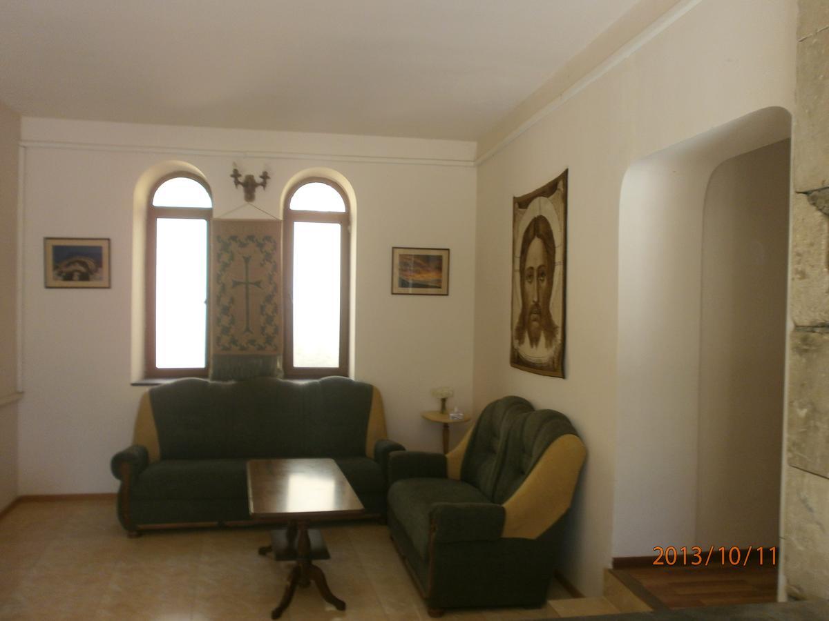 Noravank'S Hotel Арени Экстерьер фото