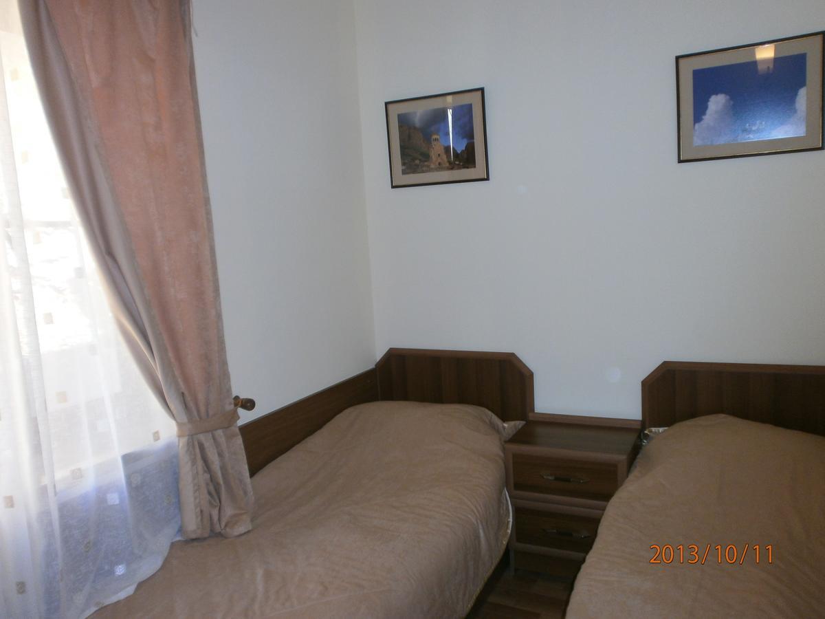 Noravank'S Hotel Арени Экстерьер фото